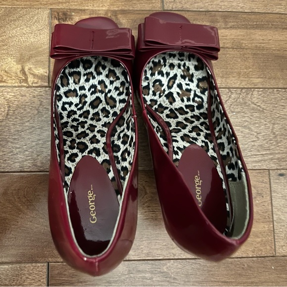 Peep toe heels - Picture 3 of 5